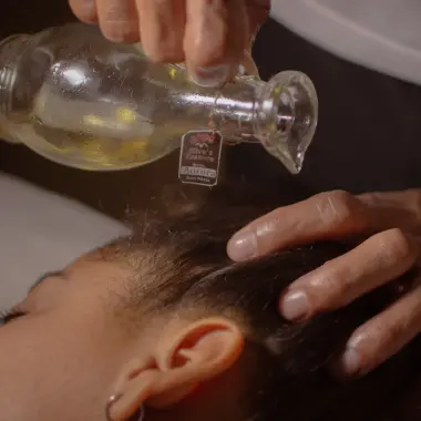 Ritual de Reconexión Capilar (Masaje Capilar)'s photo #1