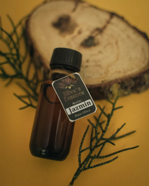 Aceite de Jazmín's foto | SILVA'S ESSENCE |  BizneCubano