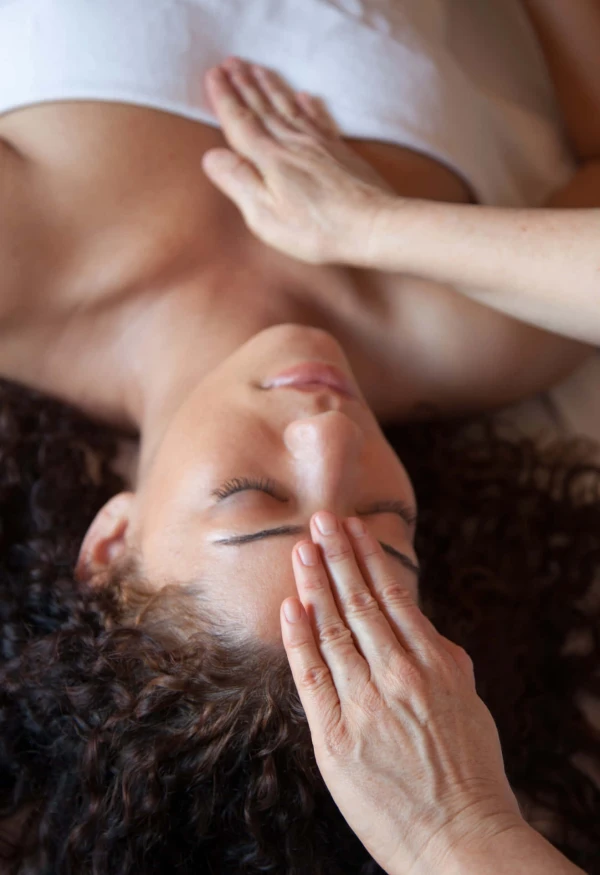 Terapia Reiki (sesión)'s foto | SILVA'S ESSENCE |  BizneCubano